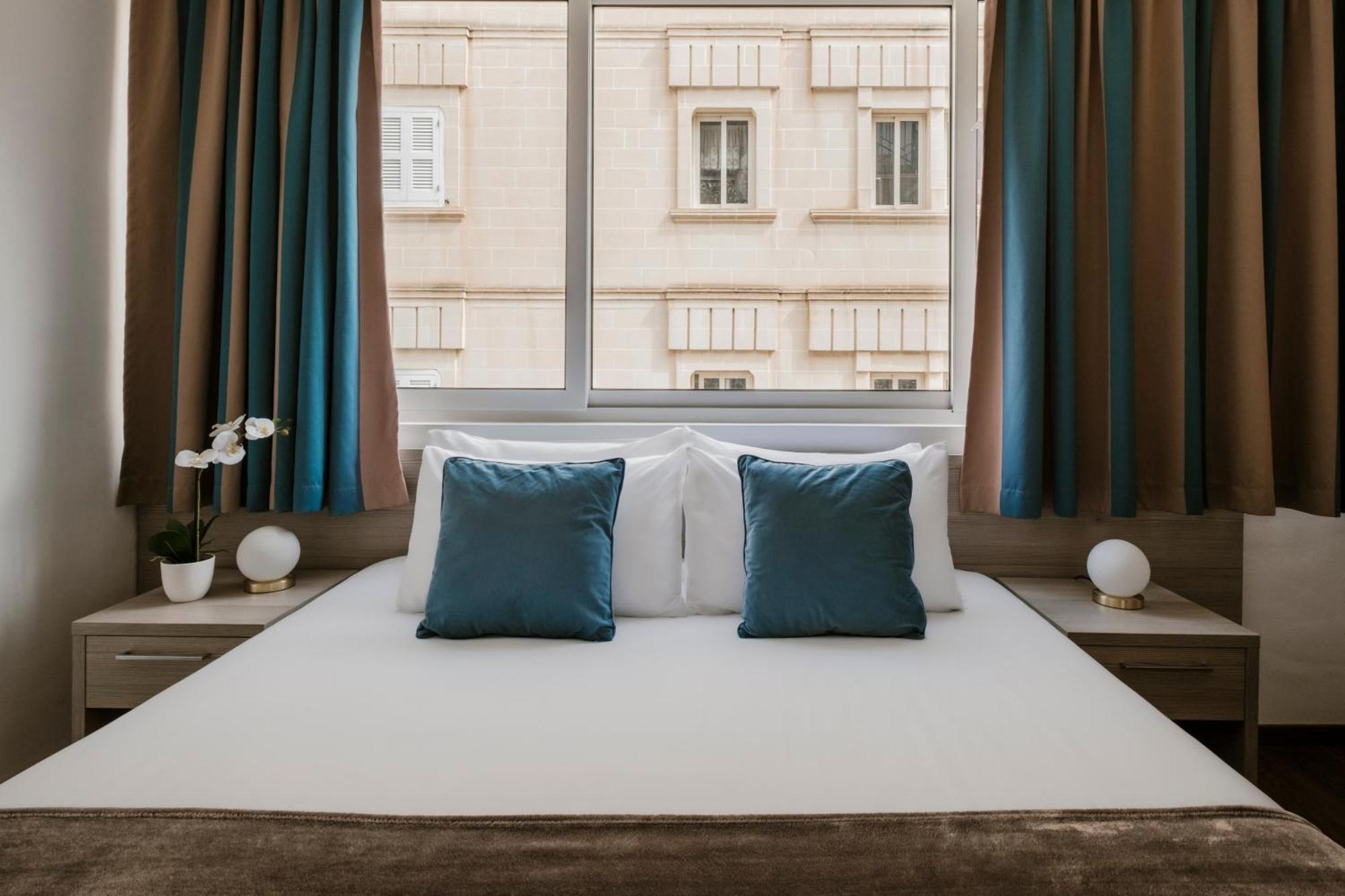The Howard Hotel 3*
